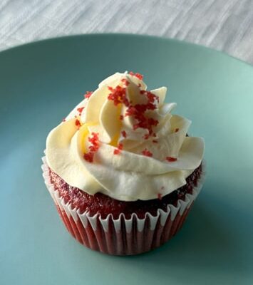 red velvet cupcake | Rød fløyelsmuffins