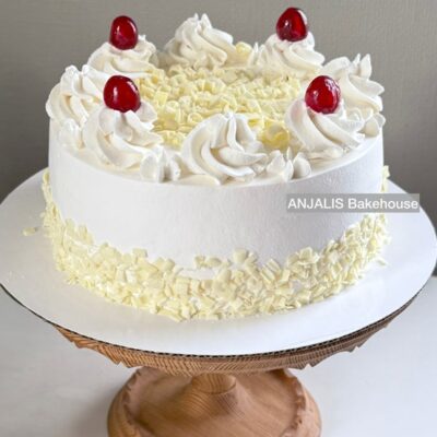 White forest cake | kake | Hvit skogkake